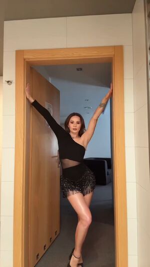 Women Under Water Celebrity Dance Polish