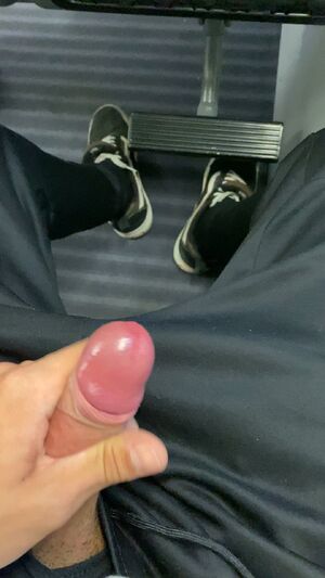 Gay Outdoors Amateur Cock Cumshot Exhibitionist