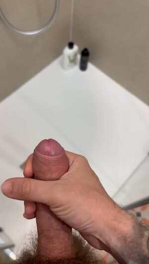 Edging Amateur Cumshot Huge Load