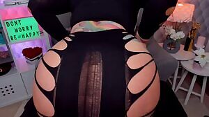 busty blonde got gorgeous booty