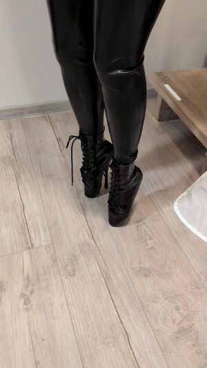 Metal Bondage 3D BDSM Boots Dominatrix
