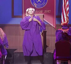 Kate Upton - Lip Sync Battle