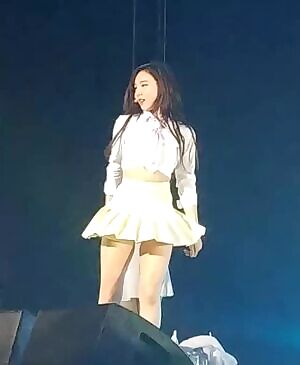 Twice - Jihyo