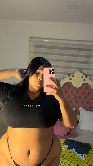 Thick & BBW Babes Amateur Big Tits