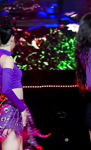 Red Velvet - Joy & Seulgi