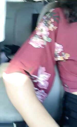 Daddy using me at the park 😳☺️