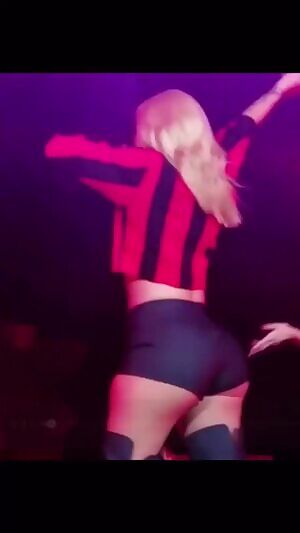 Up close and personal booty