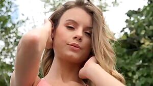 Petite Asuna shows her small Twins