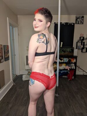 Dirty Panties Alt Ass