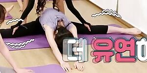 Cherry Bullet - Kokoro Spread Wide & Pressed Down