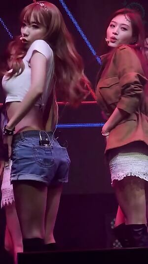 Rainbow - Jisook is so Hot!!