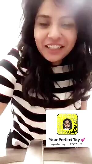 💕 Cum play with me and make me your perfect toy 🧸 I would love to ple