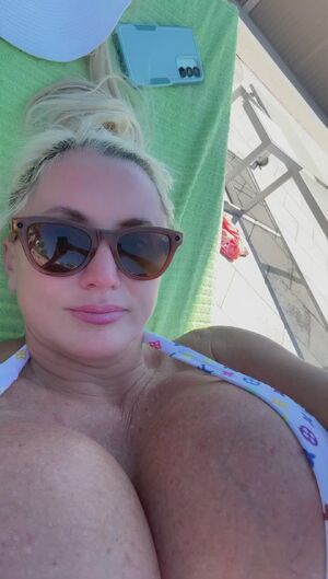 Huge Fake Boobs Bimbo