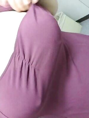 A little jiggle and smack eels so good