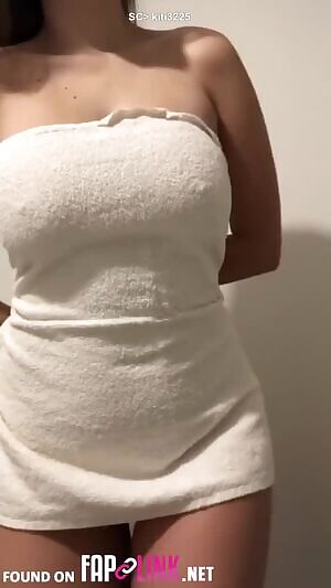 Want To See Me? SC> Kiti3225