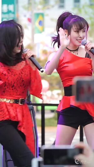 Yuju's little bouncy boobs!