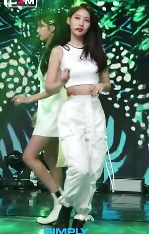 Everglow - Sihyeon semi-bouncy