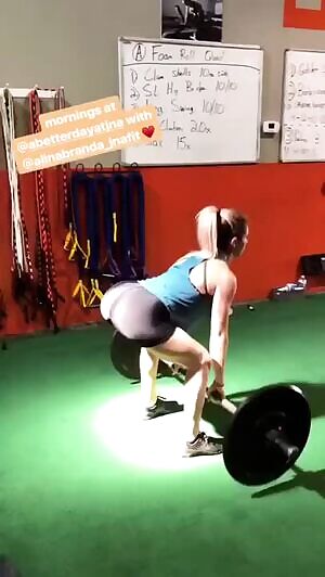 Chrissy Costanza practicing for riding a cock