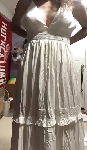 Does the dress look better on or off?