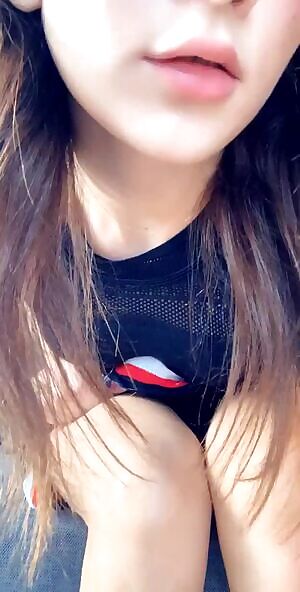 No panties, no problems