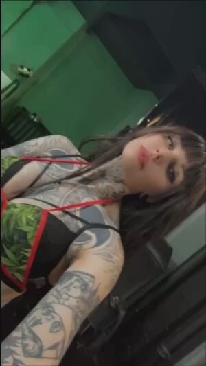 Big Bump Amateur Ass Boobs Cute