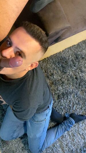 Interracial Gay Amateur Australian Balls Sucking