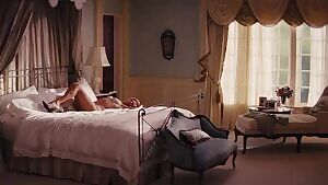 Margot Robbie as Naomi Lapaglia in 