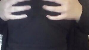 First titty drop 😝