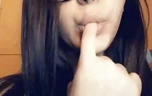 only 5'0, but i can still take it 🤭🌺