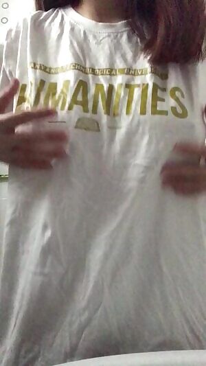 Here’s some uneven titty drop for you guys 🥺♥️