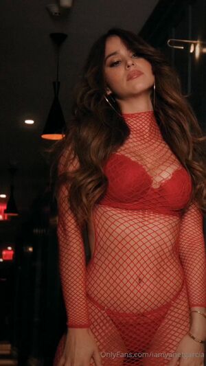 Fashion Models Big Ass Bra Celebrity