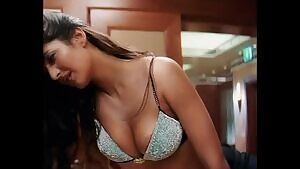 Katrina Kaif 💦💦