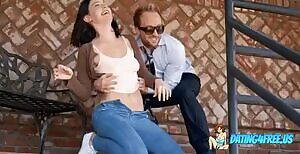 look how her face expression changes:)