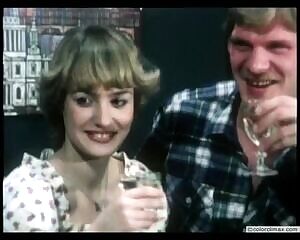 Retro clip : Drinking too much wine and pee = vomit