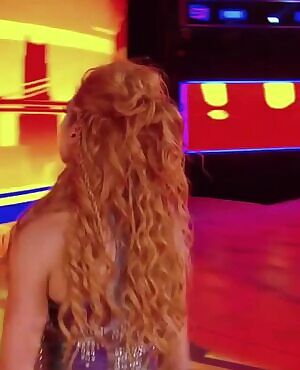 I'm late to the Becky hype train but I've been really digging her lately, tonight was no exception...