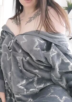 onesie reveal 🌸🌺