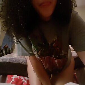 Curly hair and thick thighs