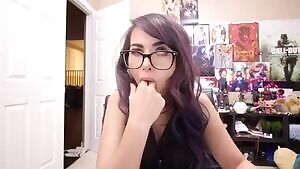 Slow blowjob or rough face fucking for SSSniperwolf?