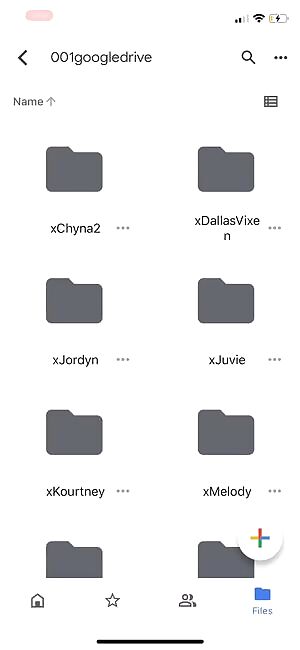 Selling or trading my library of exclusive Onlyfans porn. Here’s a clip.