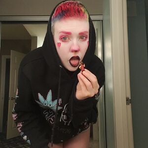 Giantess IRL Clown Crys Marshall Vore