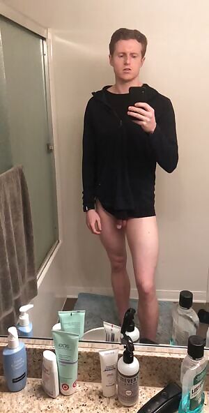 if tall redheads in gif form are your thing, I'm your guy : )