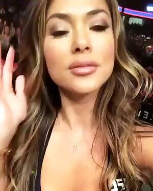 Arianny Celeste's pouty lips