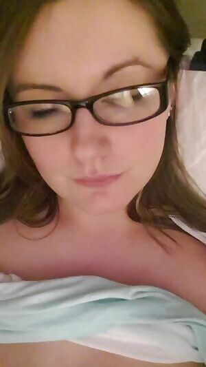 Anyone else like reading before they sleep?