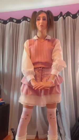 Diaper Lovers Dancing Trans