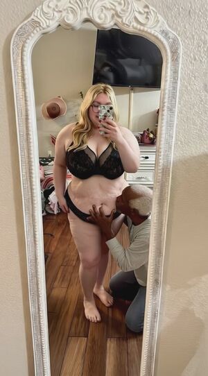 BBW Belly Button Big Tits Blonde