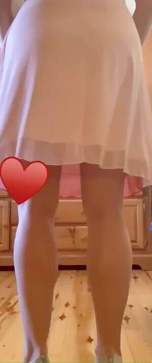 Is peach my color? 🍑😘