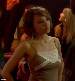 Jessica Parker Kennedy flashing her boobs