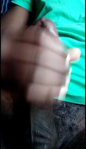 Who will lick the cum of my dick ?