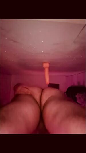 Gay DILFs Bear Bubble Butt Daddy