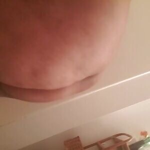 1 upvote = 1 video to ur inbox. My face is just as nice check my profile. New friends welcome kik/snap lipstickonme 🔞🔞🔞